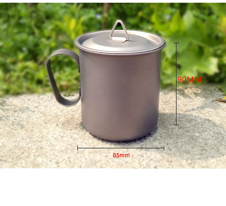 Ultralight titanium cup collapsible for Canada travel and hiking