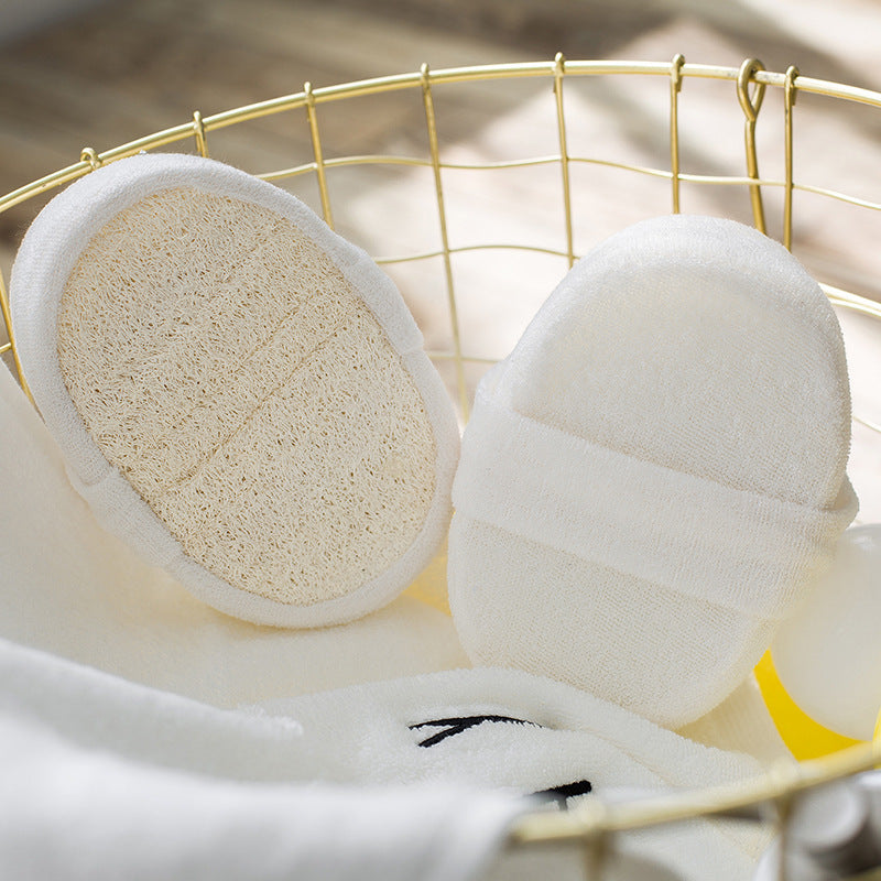 Loofah sponge with rope in bathroom setting – biodegradable bath scrub