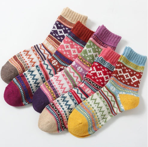  winter socks for outdoor camping and trekking, soft, and sustainable